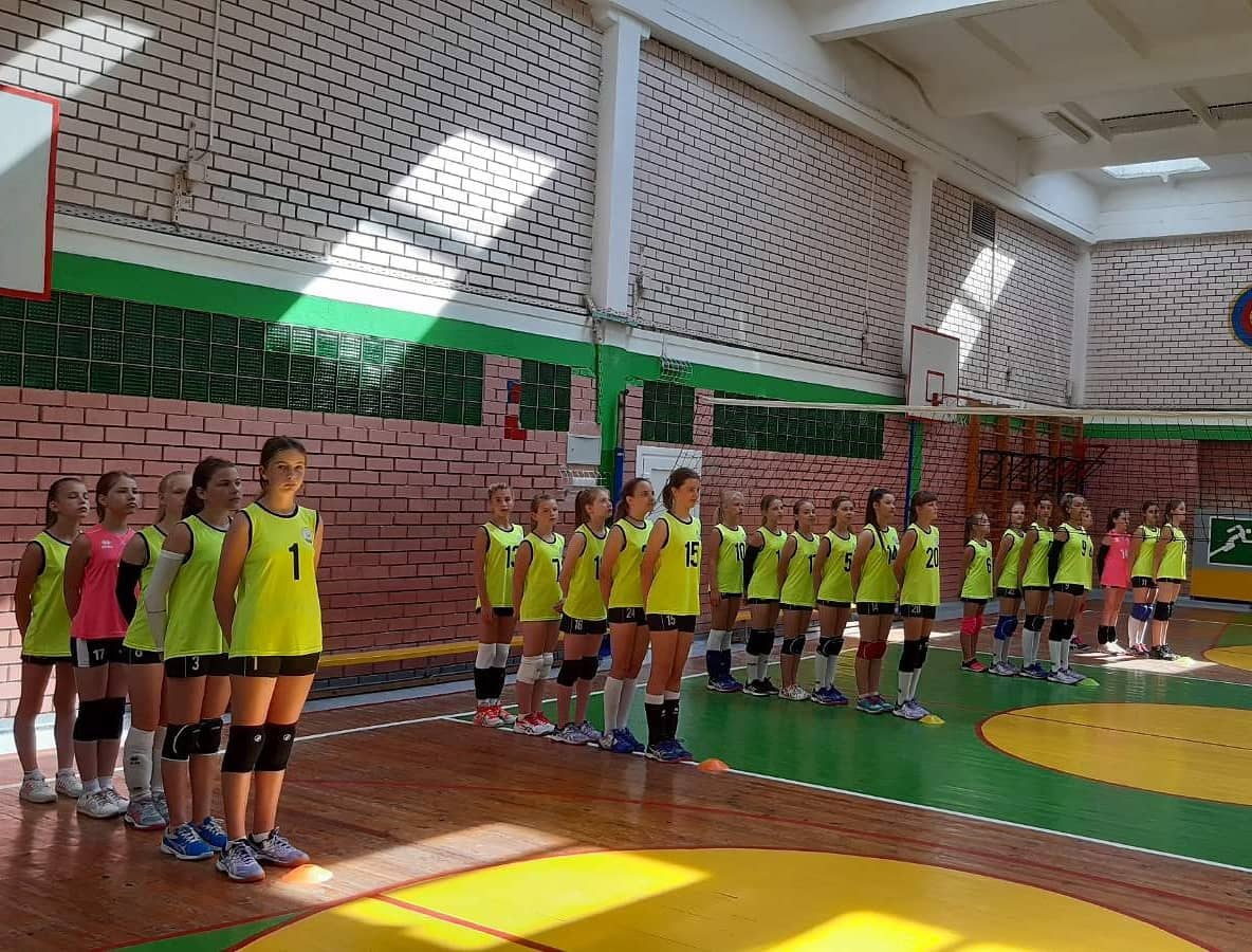 Вк спортивная школа. Новоуральск спортивная школа волейбола.